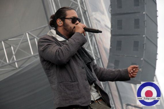 Samy Deluxe + The Tzunami Band (D) 26. Summer Jam, Fuehlinger See, Koeln - Red Stage 02. Juli 2011 (14).JPG